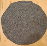 Okrągły dywan ze sznurka antypoślizgowego
