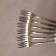 HEFRA PRL Posrebrzane widelczyki do ciasta - wzór wschodni - 6 sztuk