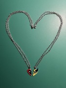 Deadpool & Wolverine naszyjnik Best Friends necklace