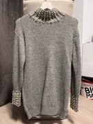 Szary dłuższy sweterek (tunika/sukienka) z perełkami - Quiz - rozm. S - M