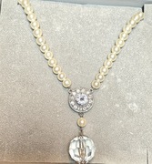 Efektowny naszyjnik perły z cyrkoniami