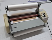 Foliarka Laminator rolowy 8350T 335mm 