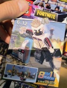 klocki fortnite figurka hydrant wojna walka war figurki