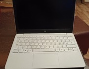 Laptop Microsoft Surface SE 11,6 " Intel Celeron 8 GB / 128 GB biały