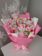 Różowy box komunijny 