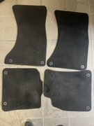 Oryginalne dywaniki welurowe AudiQ5