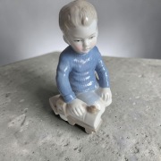 Chłopczyk zabawka pociąg figurka Lippelsdorf 