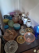 Szklo kolorowe miseczki , talerzyki, ząbkowice PRL