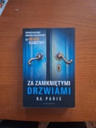 Za zamkniętymi drzwiami B. A. Paris