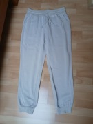 Spodnie dresowe damskie rozmiar 42 XL marki Beloved