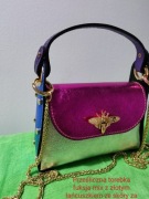 Nowa torebka ze skóry.