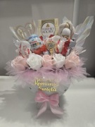 Kielich komunijny z róż mydlanych,  Kinder i Raffaello 