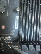 MSI MPG X570 GAMING PRO CARBON WIFI - uszkodzona