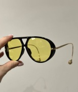 Okulary przeciwsłoneczne w stylu Bottega Veneta