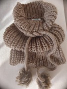 C&A Clockhouse  NOWY komin, szalik, szal z pomponami