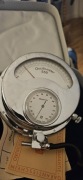 Oscillometer (model 559)