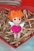 Prezent na walentynki Aniołek na szydełku ręczne robiony Anioł 