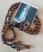 Różaniec z drewna dla babci z magnesem Matka Boska Fatimska FATIMA.