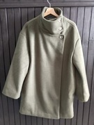 Nowy zimowy płaszcz damski r. 42