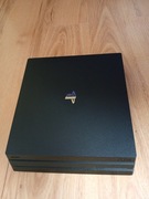 Konsola PS4 PRO najnowszy model + 2 pady i podstawka ładująco chłodząca
