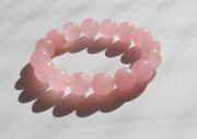 Bransoletka z naturalnego kamienia jadeit z 12 mm kulek - rękodzieło