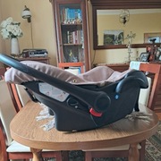 Nosidełko, kolor brąz beż, nie zniszczone, bez plam