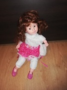Śliczna lalka dla dziewczynki stan bardzo dobry 