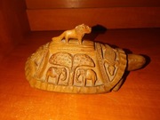 Drewniany żółw, ręcznie robiony