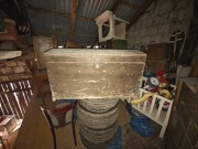 Stary drewniany kufer 