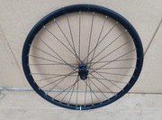 KTM - ładne tylne koło 28" na tarczę