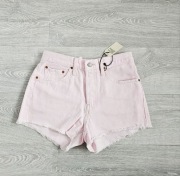 Nowe różowe szorty jeansowe Levi's w26