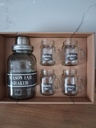 Zestaw do shotów, shaker