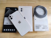 iPhone 11 64GB - kolor biały - stan bardzo dobry + gratis
