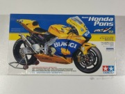 Honda RC211V Tamiya 14095 Biaggi w folii