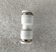 Złączka Prosta Wtykowa PU 6 biała 