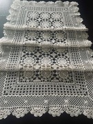 BEŻOWY BIEŻNIK SZYDEŁKOWY- RĘCZNA ROBÓTKA