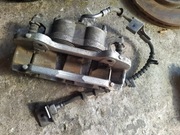 Zacisk hamulcowy prawy przód chrysler Pacyfica 21+