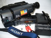 SONY CCD-TRV 15E- zgraj kasety 8mm/ Video8 w Pal-u / NTSC / stan BDB, Japan