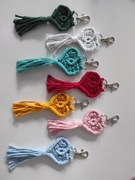 breloczek makrama serce