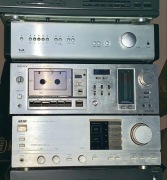 Wzmacniacz Akai am 52