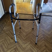 Balkonik dla osób niepełnosprawnych 