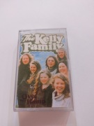 Kaseta magnetofonowa THE KELLY FAMILY OVER THE HUMP