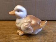 Kaczuszka ceramiczna figurka 7cm
