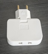 Rozdzielacz na 3 gniazda 16A/250V - obrotowy 180°, płaski