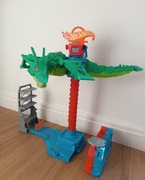 Hot wheels GJL13 city atak smoka