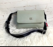 Tommy Jeans Torebka Damska City Girl Flap Crossover Khaki Nowa 28x22 cm