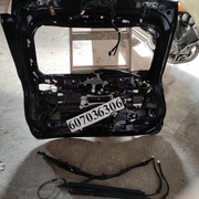 Rav4 na części klapa bagażnika zamek siłowniki zawiasy ITP...