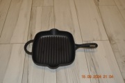 CROFTON żeliwna grillowa patelnia o śr. 25 x 25 cm - INDUKCJA