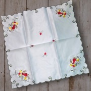 Obrus świąteczny wielkanocny haftowany 85x85 