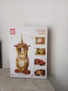 Klocki Zegar Vintage z Ruchomym Wahadłem Model Retro Z Led Prezent Zestaw